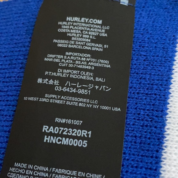 Hurley New Yorker Beanie and Scarf Set - Picture 3 of 4